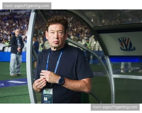 上海申花53.7%控球率下的攻防平衡，斯卢茨基4312体系运转评估